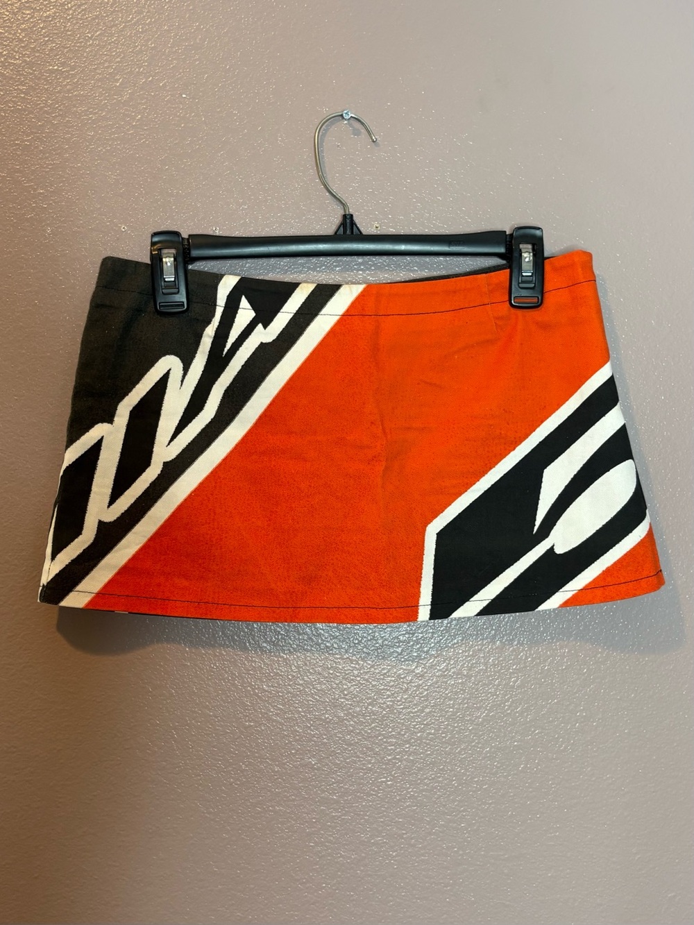 Women's Orange & Black Graphic Mini Skirt